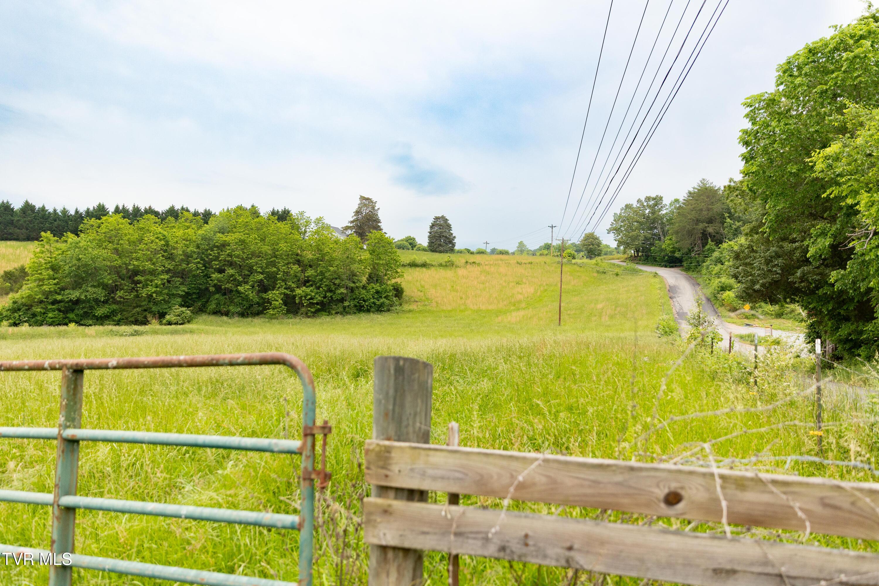 935 Mount Hebron Road, Greeneville, Tennessee image 4