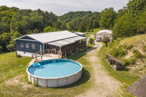Photo of 1550 Geranium Way, Parrottsville, TN 37843 (MLS # 9997612)
