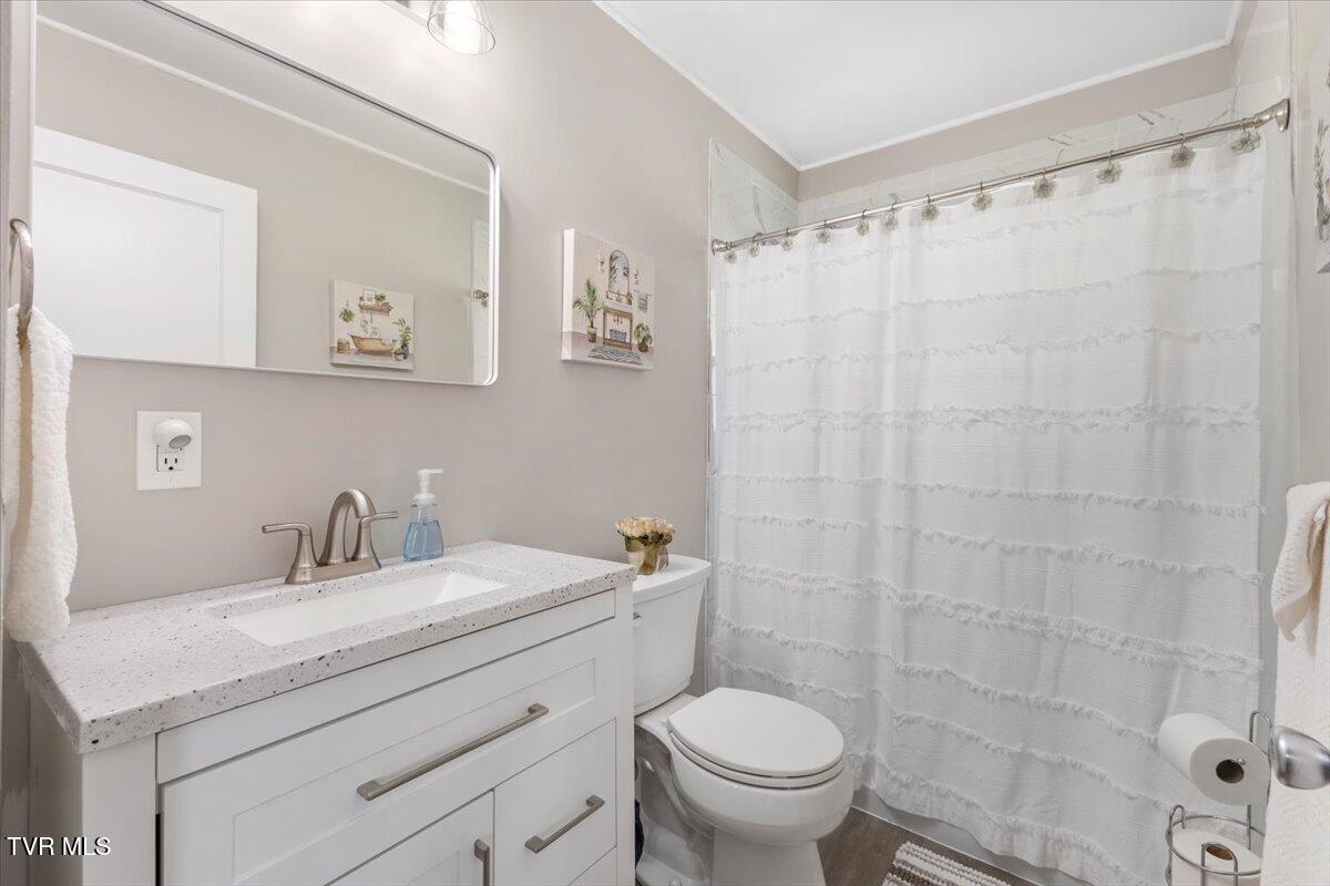 916 Clark Street, Bristol, Virginia image 29