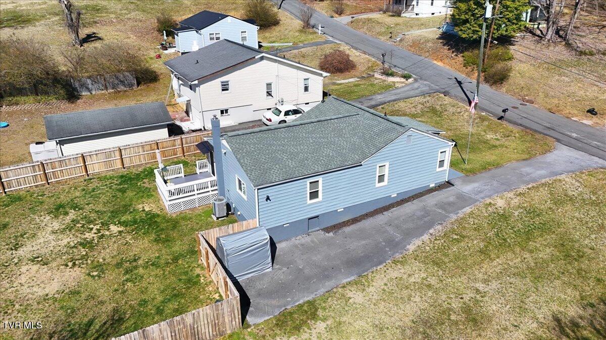 916 Clark Street, Bristol, Virginia image 7