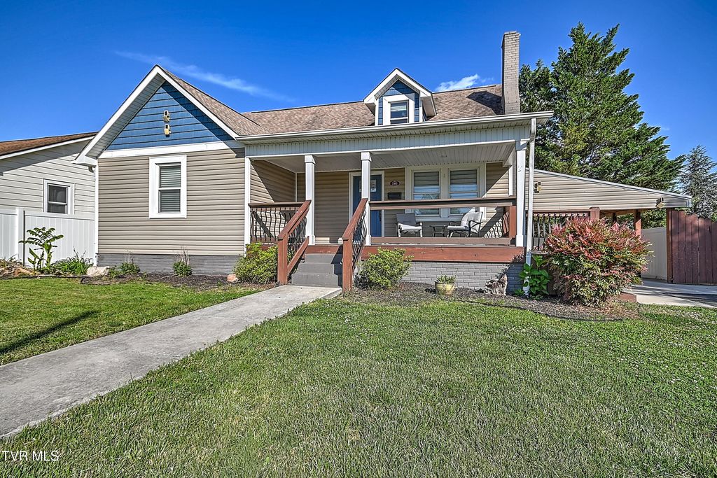 Photo of 146 Park Drive, Kingsport, TN 37660 (MLS # 9994827)