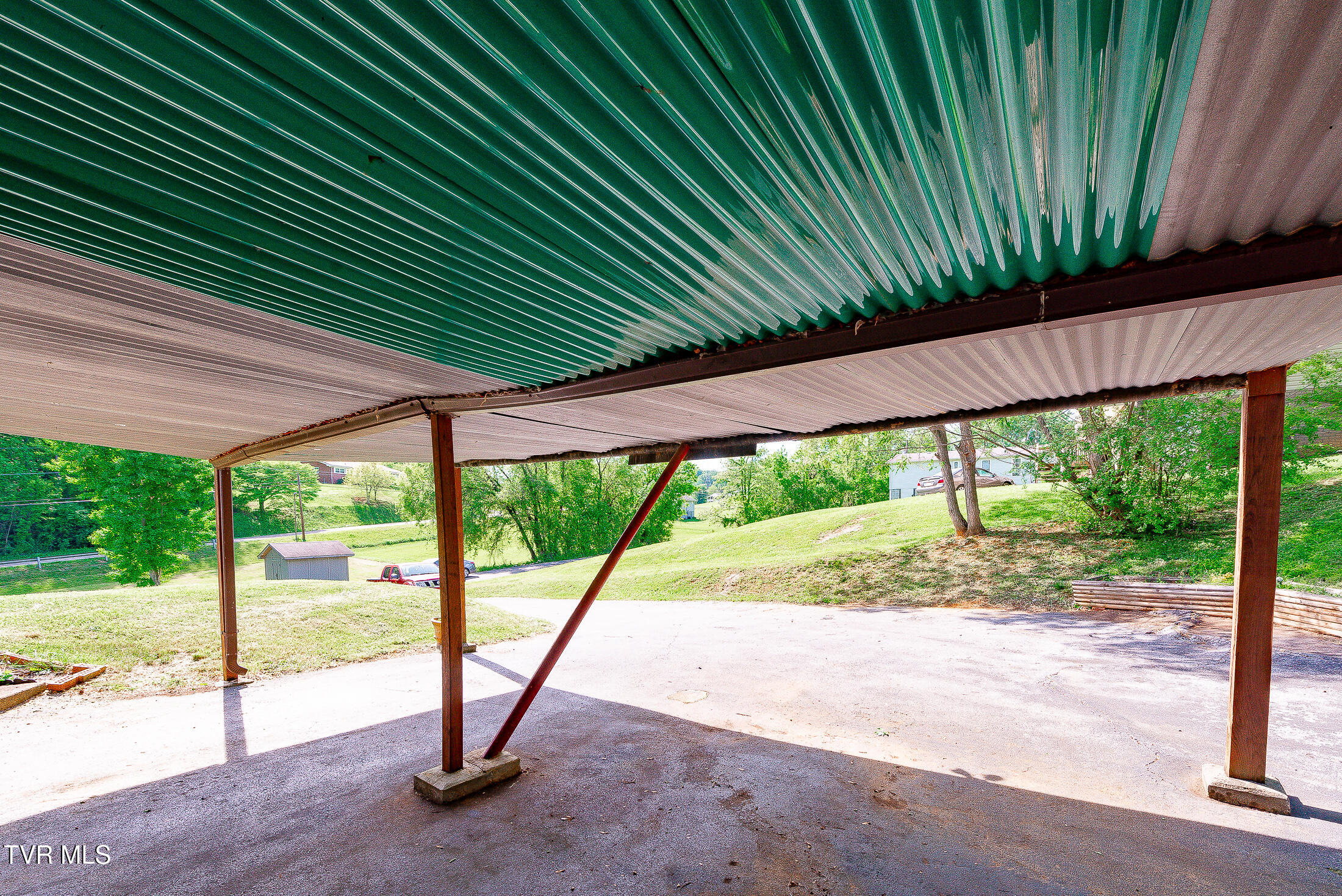 1400 Forest View Drive, Kingsport, Tennessee image 42