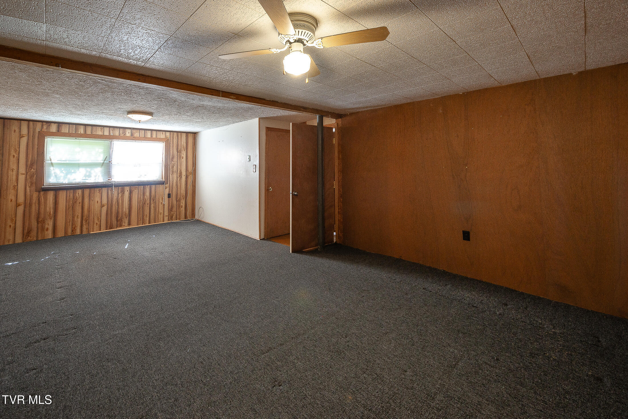 1400 Forest View Drive, Kingsport, Tennessee image 25