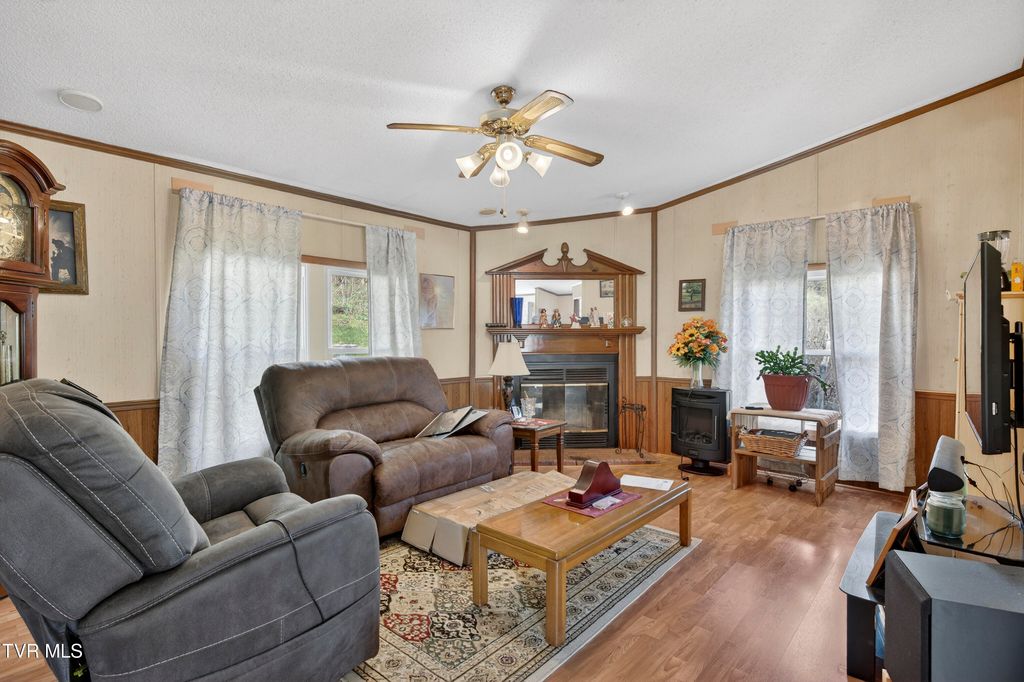 Photo of 2122 Wren Lane, Marion, VA 24354 (MLS # 9996025)