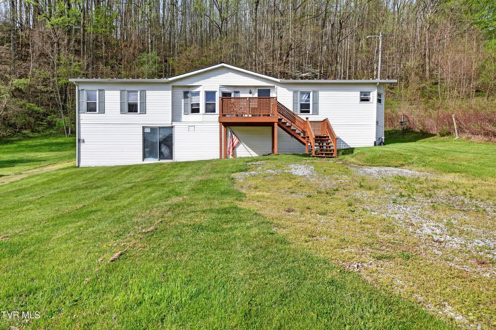 Photo of 2122 Wren Lane, Marion, VA 24354 (MLS # 9996025)