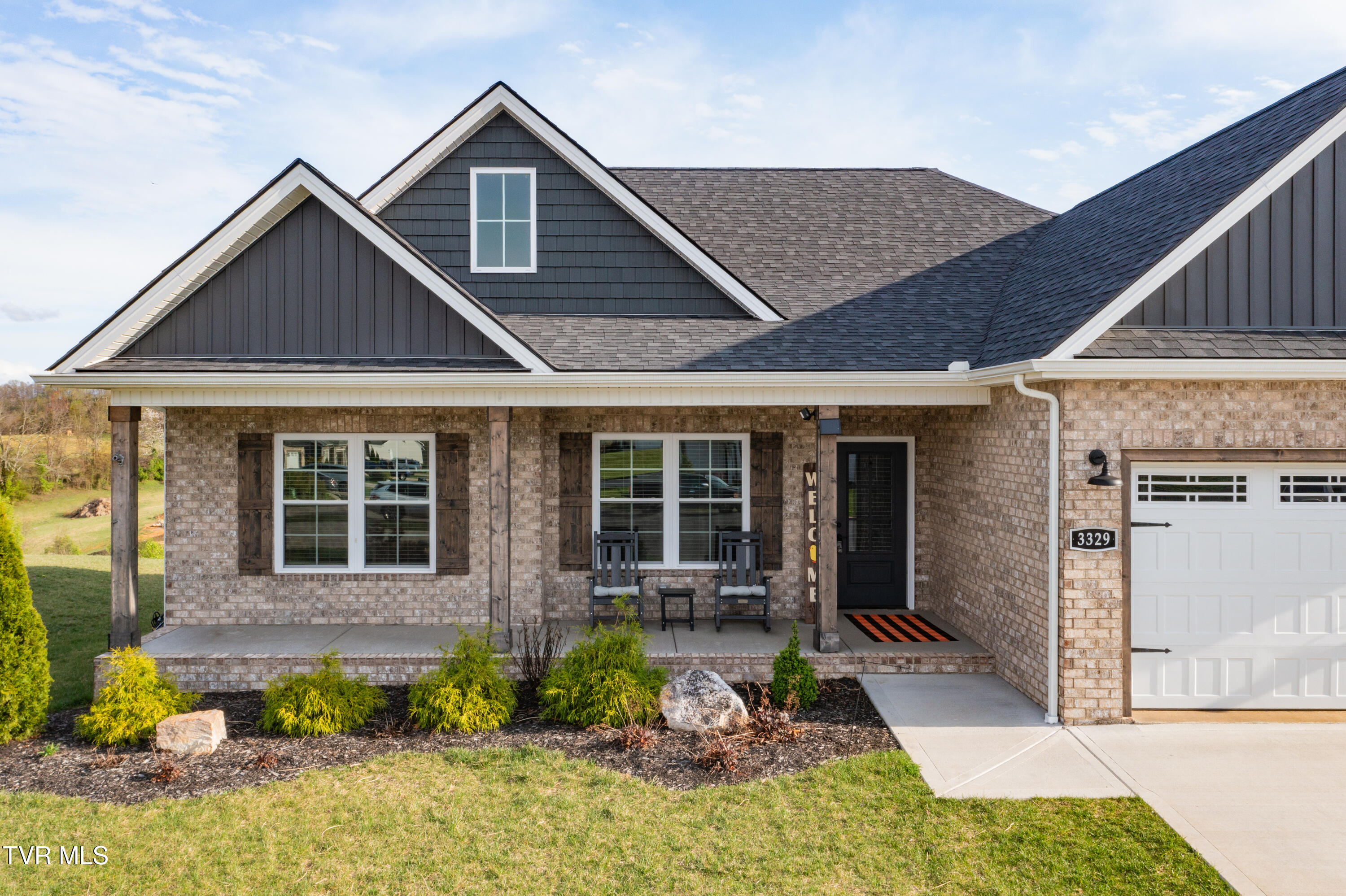 3329 Cottage Green Court, Kingsport, Tennessee image 3