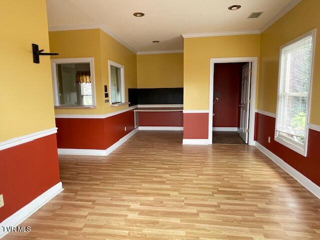 111 & 113 W Elk Ave/Charlie Robinson