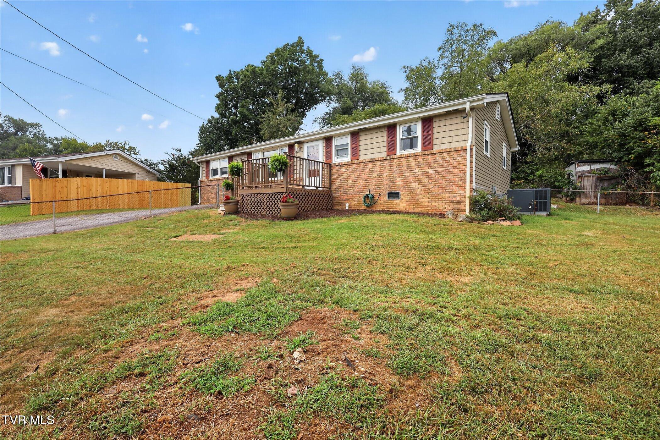 225 Mcfarland Drive