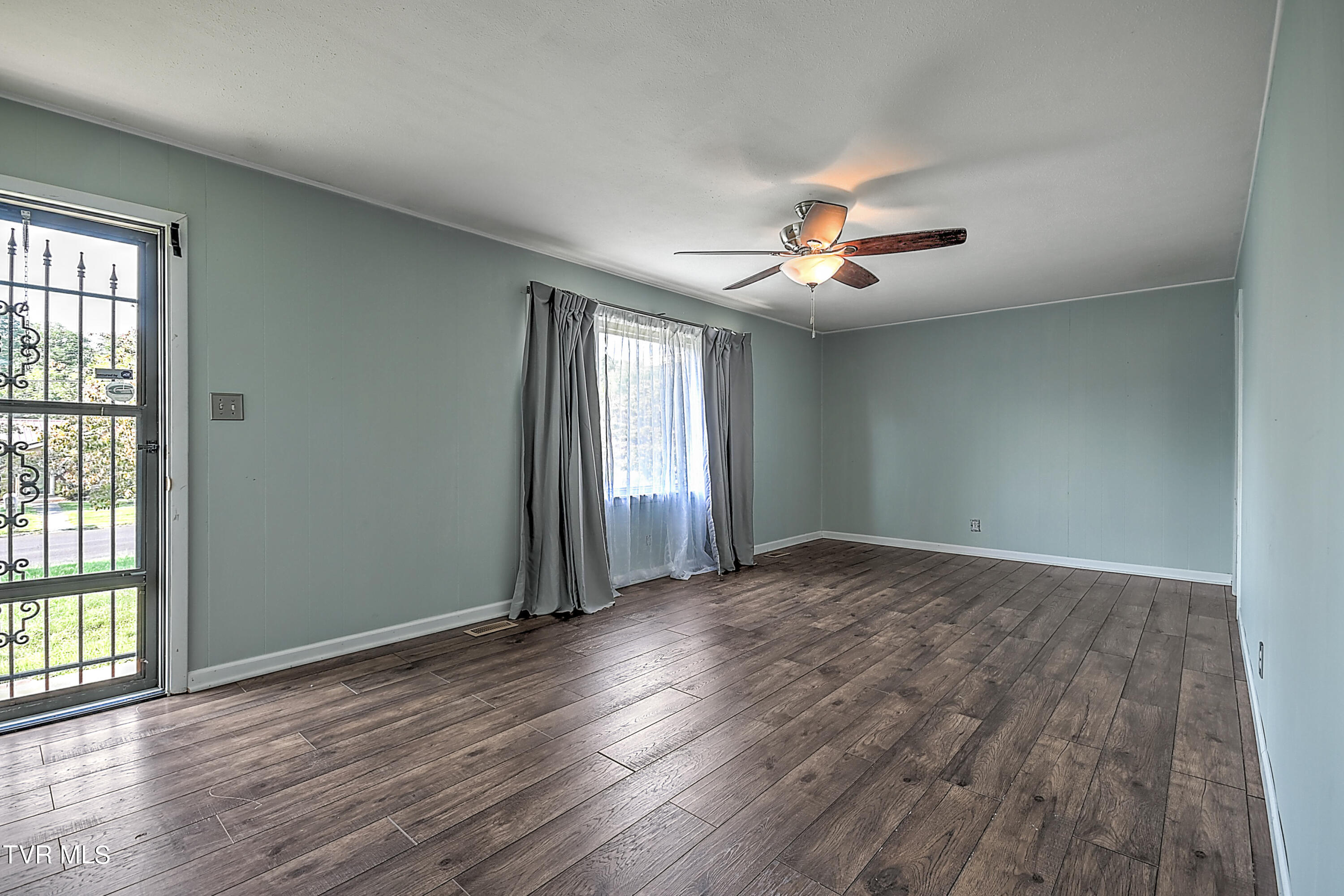 279 Spring Valley Road, Bristol, Virginia image 5