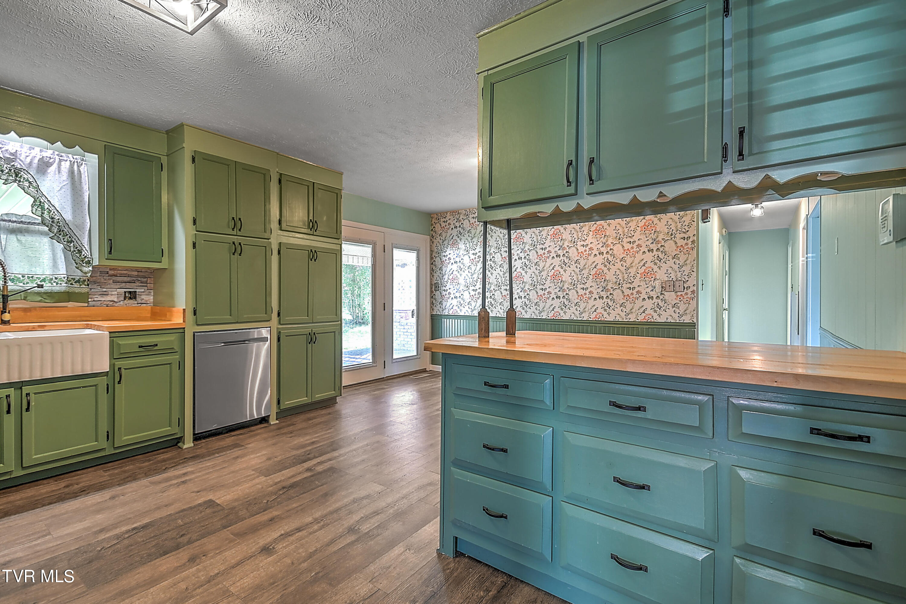 279 Spring Valley Road, Bristol, Virginia image 14
