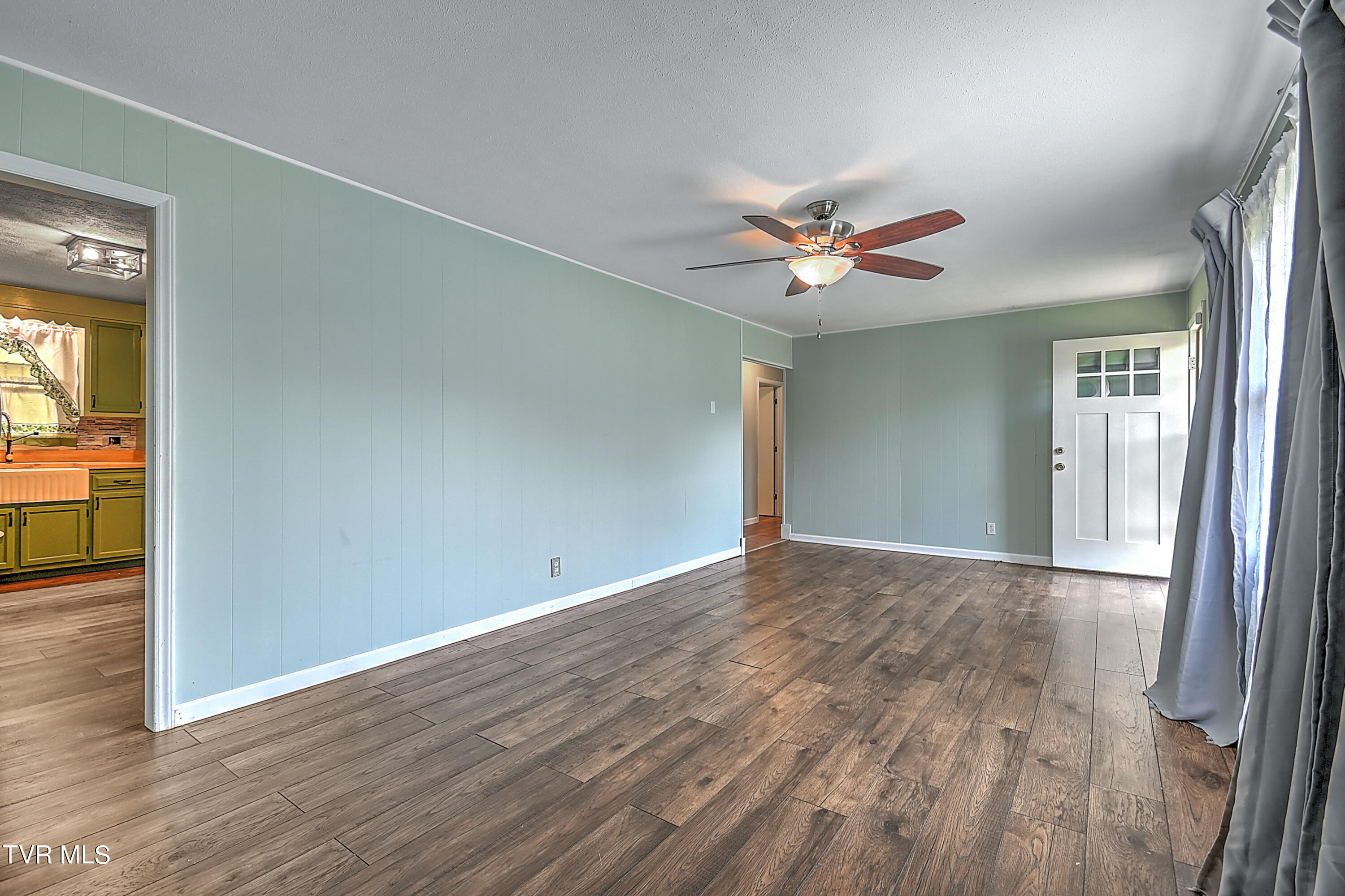279 Spring Valley Road, Bristol, Virginia image 8