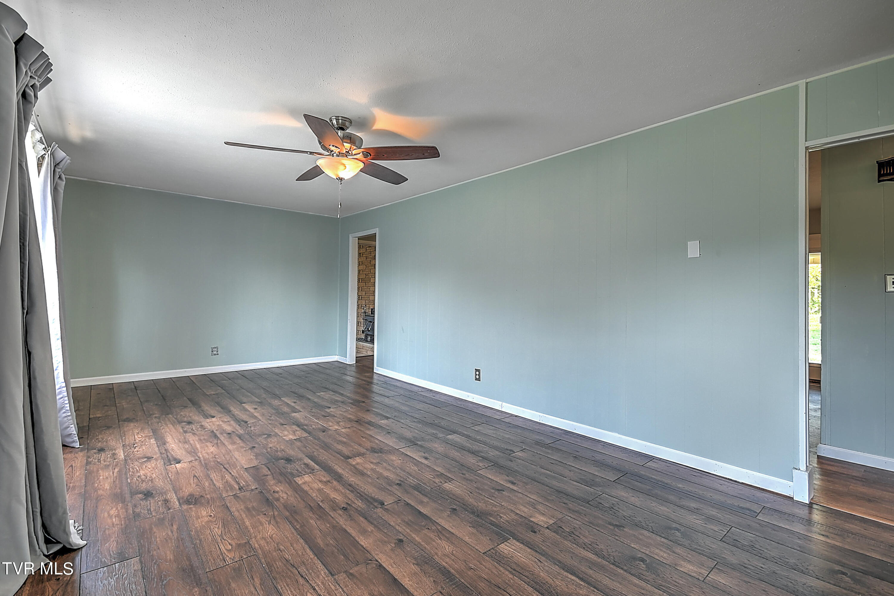 279 Spring Valley Road, Bristol, Virginia image 6