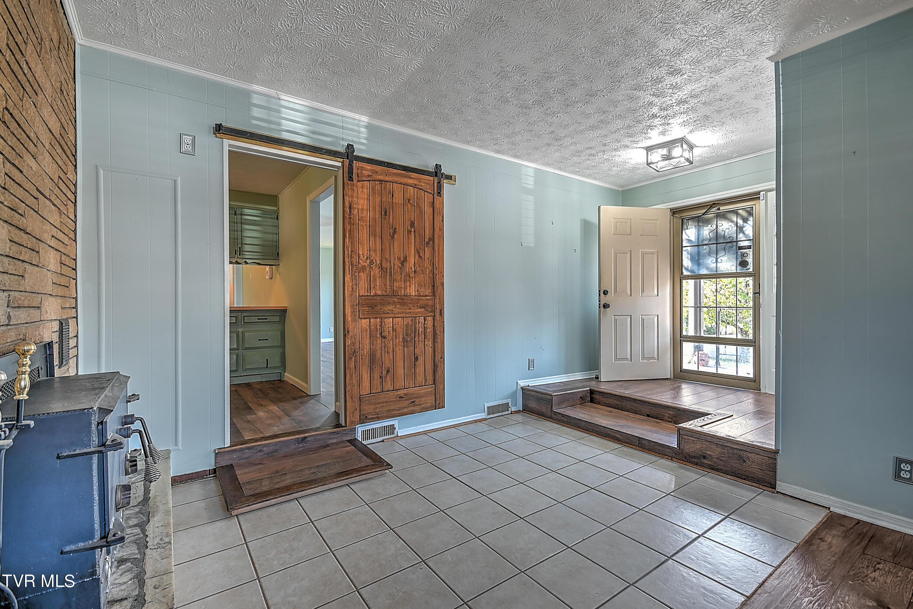 279 Spring Valley Road, Bristol, Virginia image 15