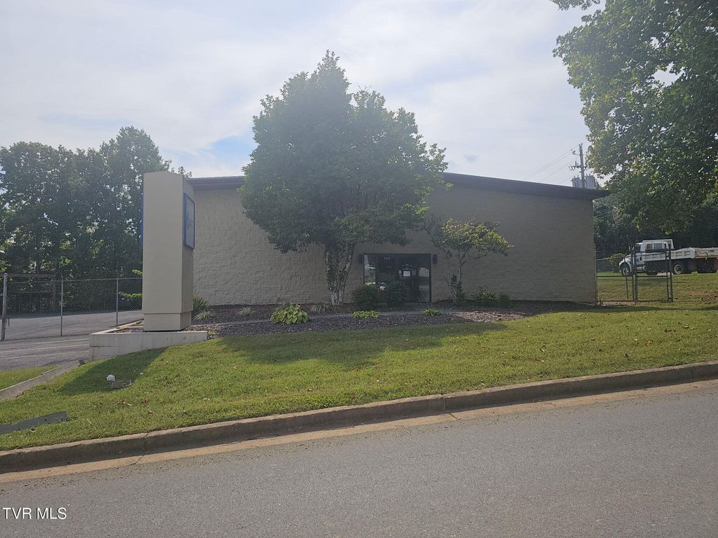 Photo of 3111 Hanover Road, Johnson City, TN 37604 (MLS # 9991491)