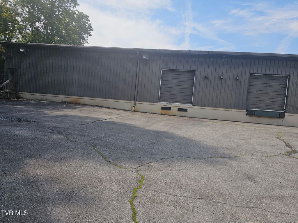 Photo of 3111 Hanover Road, Johnson City, TN 37604 (MLS # 9991491)