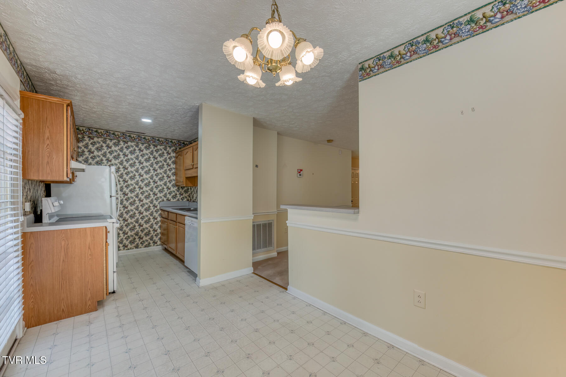 210 Spring Street #C5, Blountville, Tennessee image 19
