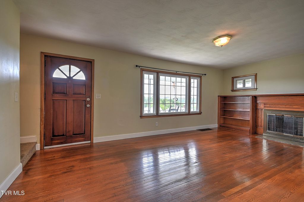 Photo of 265 Wilmeth Street, Weber City, VA 24290 (MLS # 9990091)