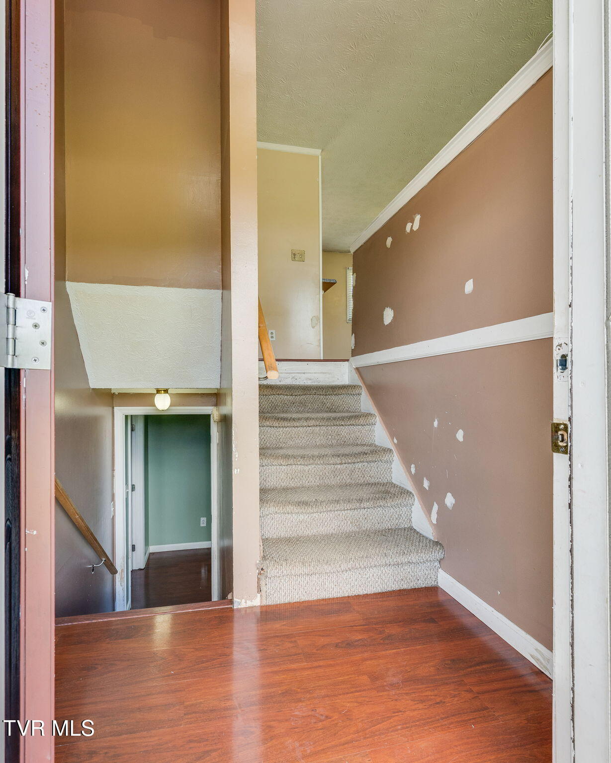 404 Laurel Ct. Ct, Piney Flats, Tennessee image 4