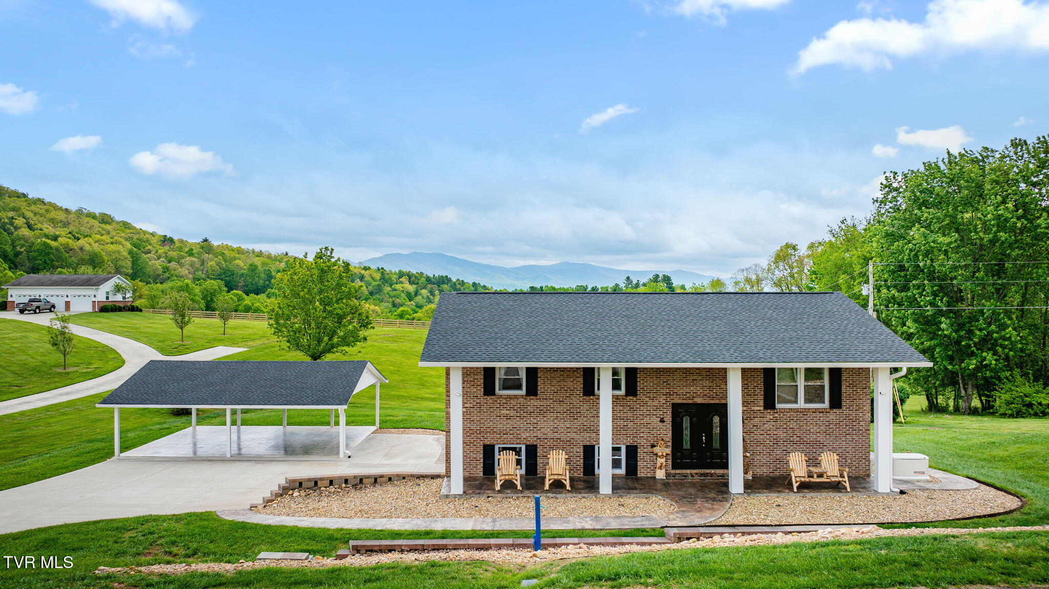 534 Highland Acres