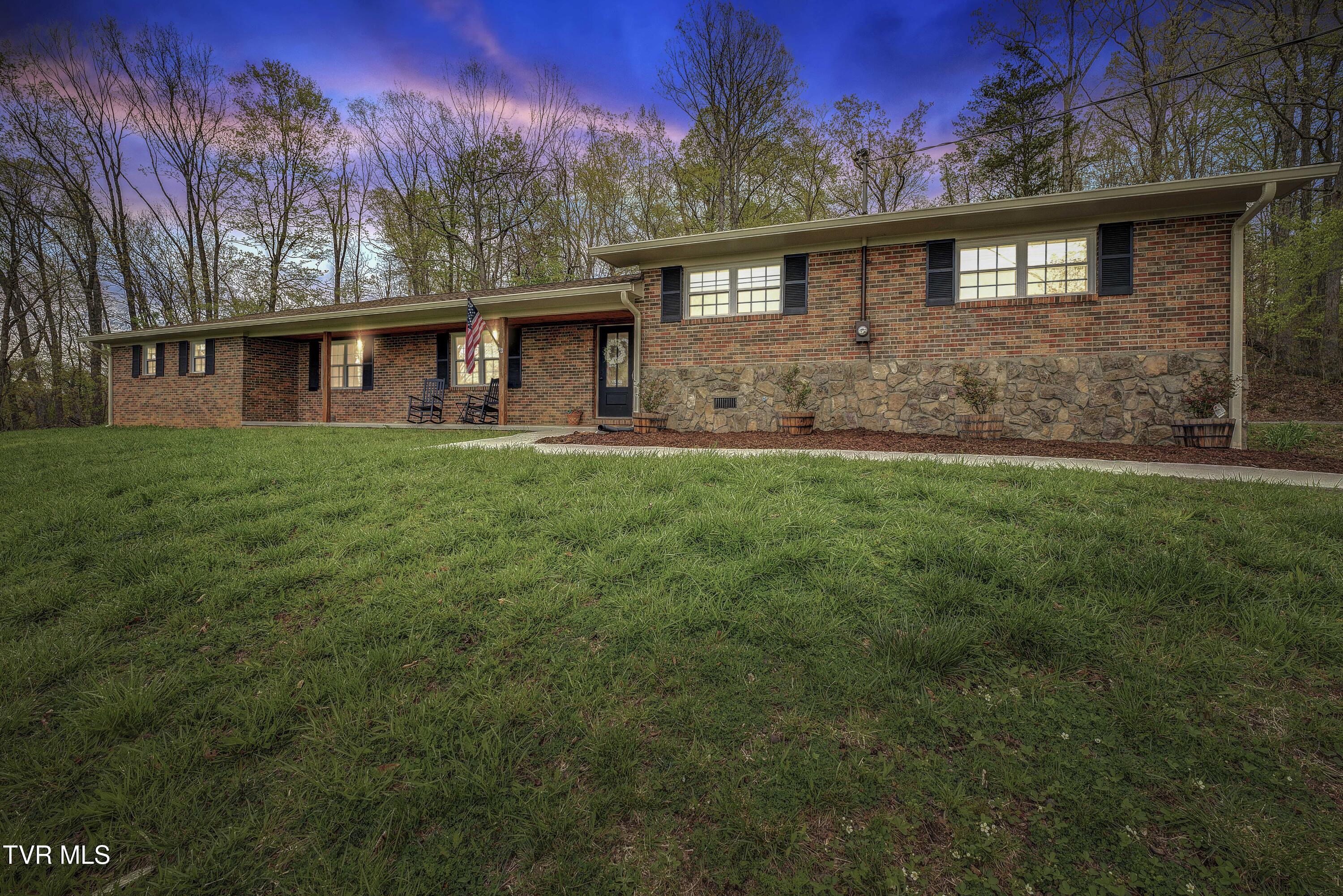 368 New Hope Road, Jonesborough, Tennessee image 1