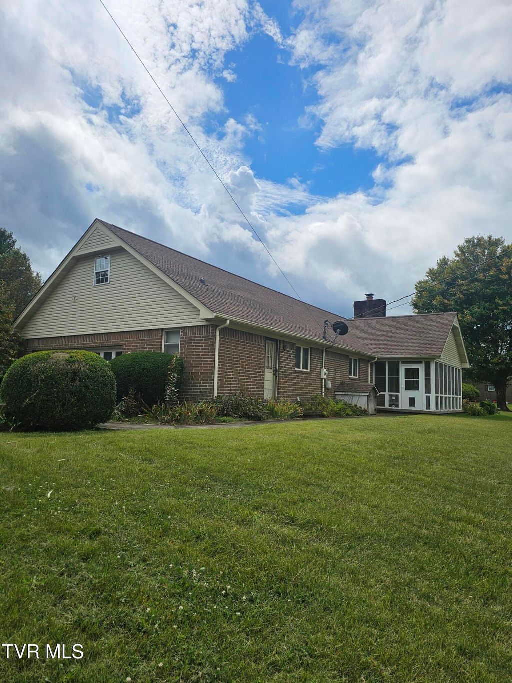 Photo of 28065 Lee Highway, Abingdon, VA 24211 (MLS # 9986276)