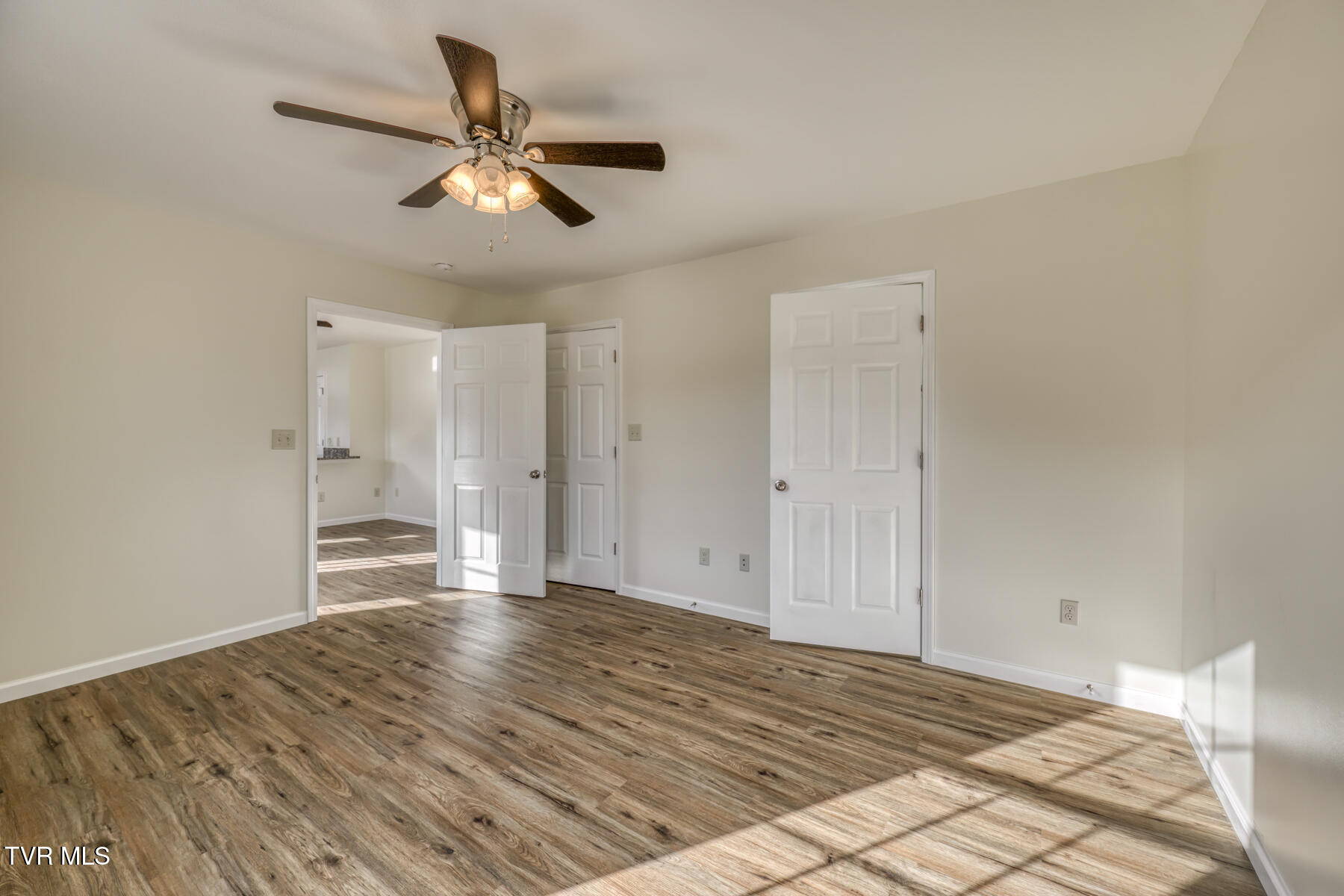 125 Brighton Place, Bristol, Tennessee image 13