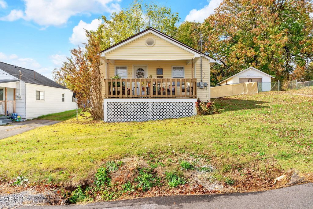 Photo of 148 Kingsley Avenue, Kingsport, TN 37660 (MLS # 9987709)