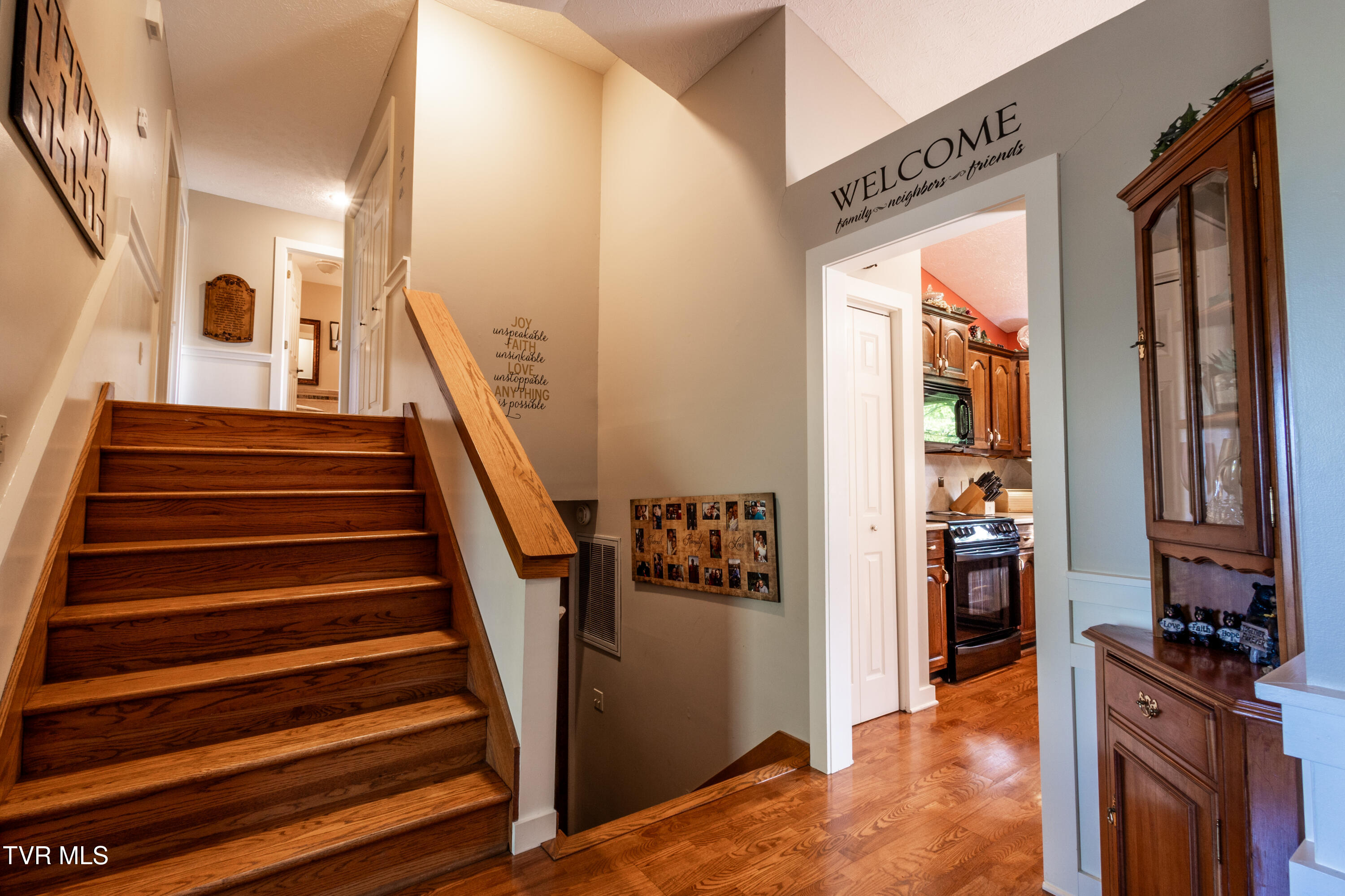 3604 Crest Road, Kingsport, Tennessee image 9