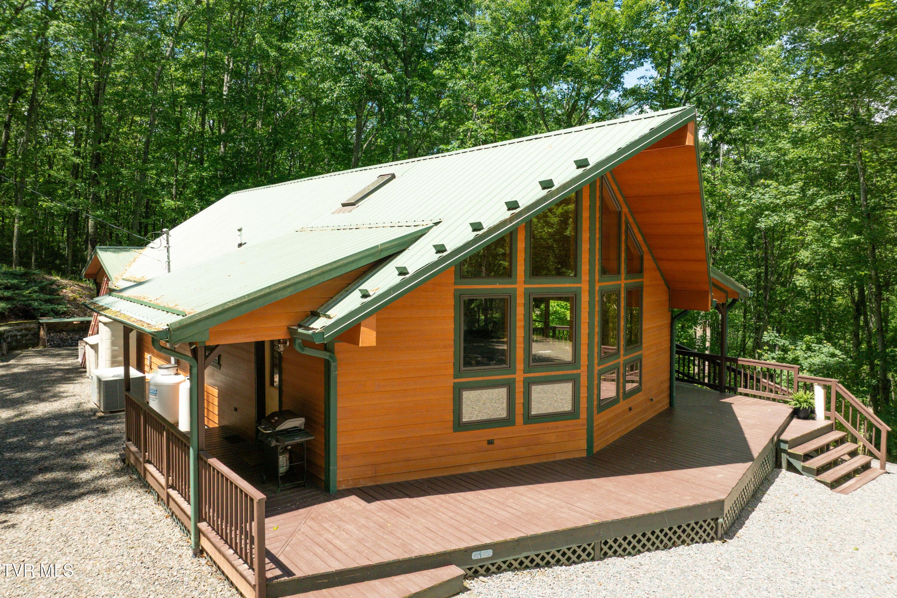 198 Gunbarrel Lane, Butler, Tennessee image 9