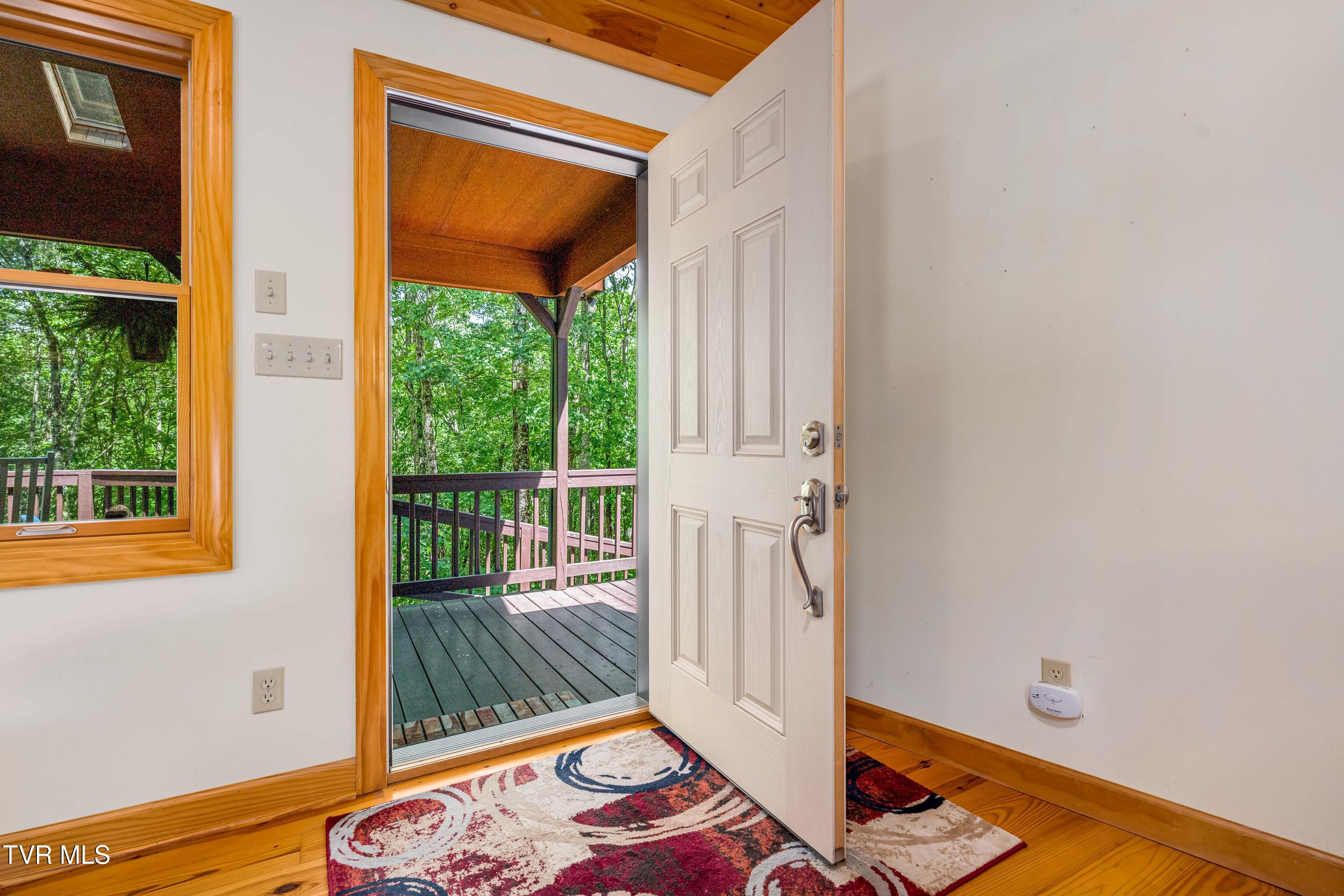 198 Gunbarrel Lane, Butler, Tennessee image 15