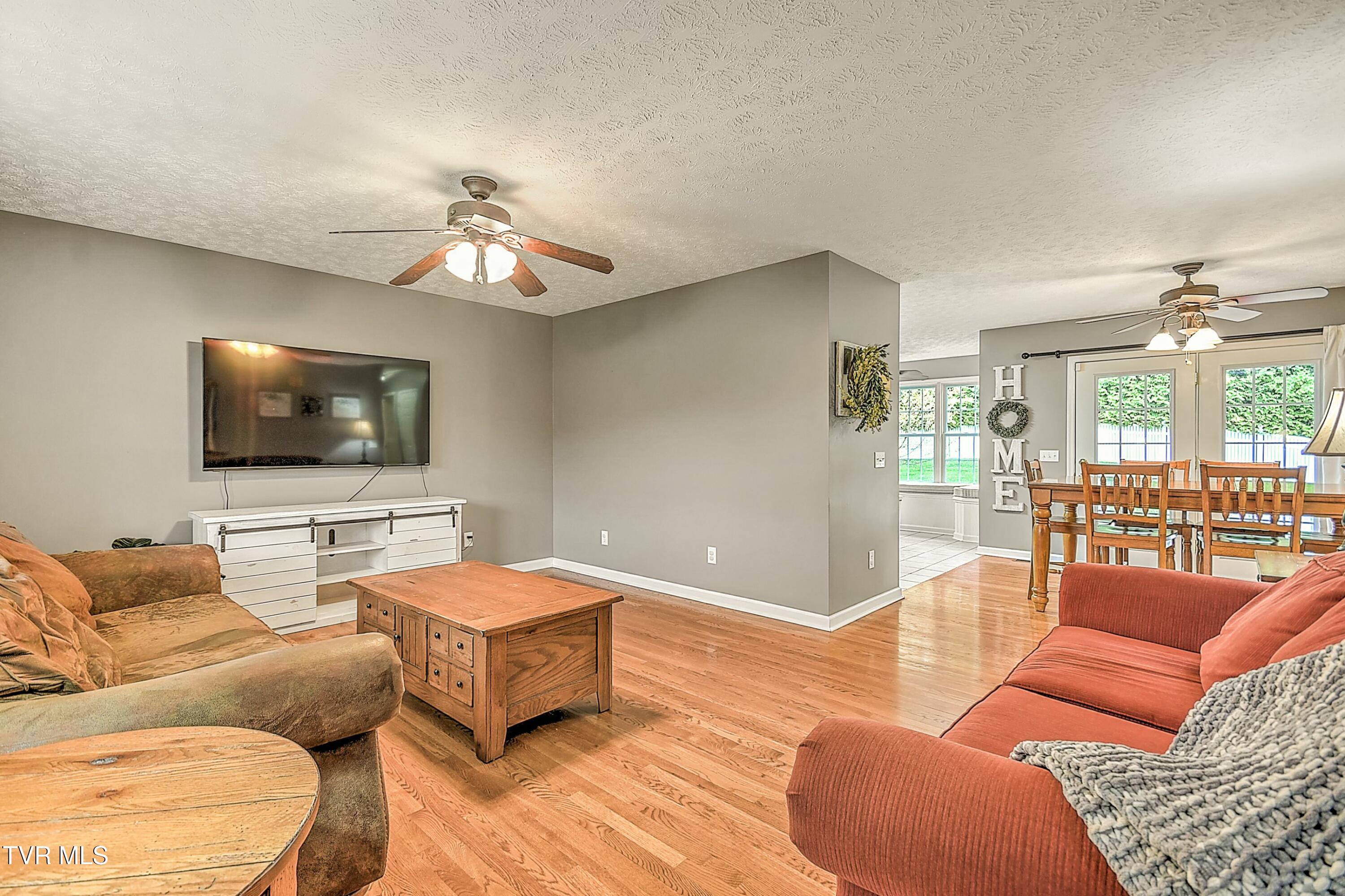 120 Sunnyfield Drive Drive, Blountville, Tennessee image 3