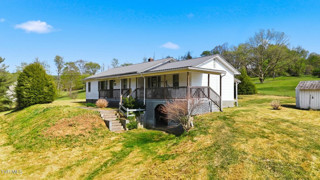 Photo of 112 Fort Richmond Road, Jonesville, VA 24263 (MLS # 9994137)