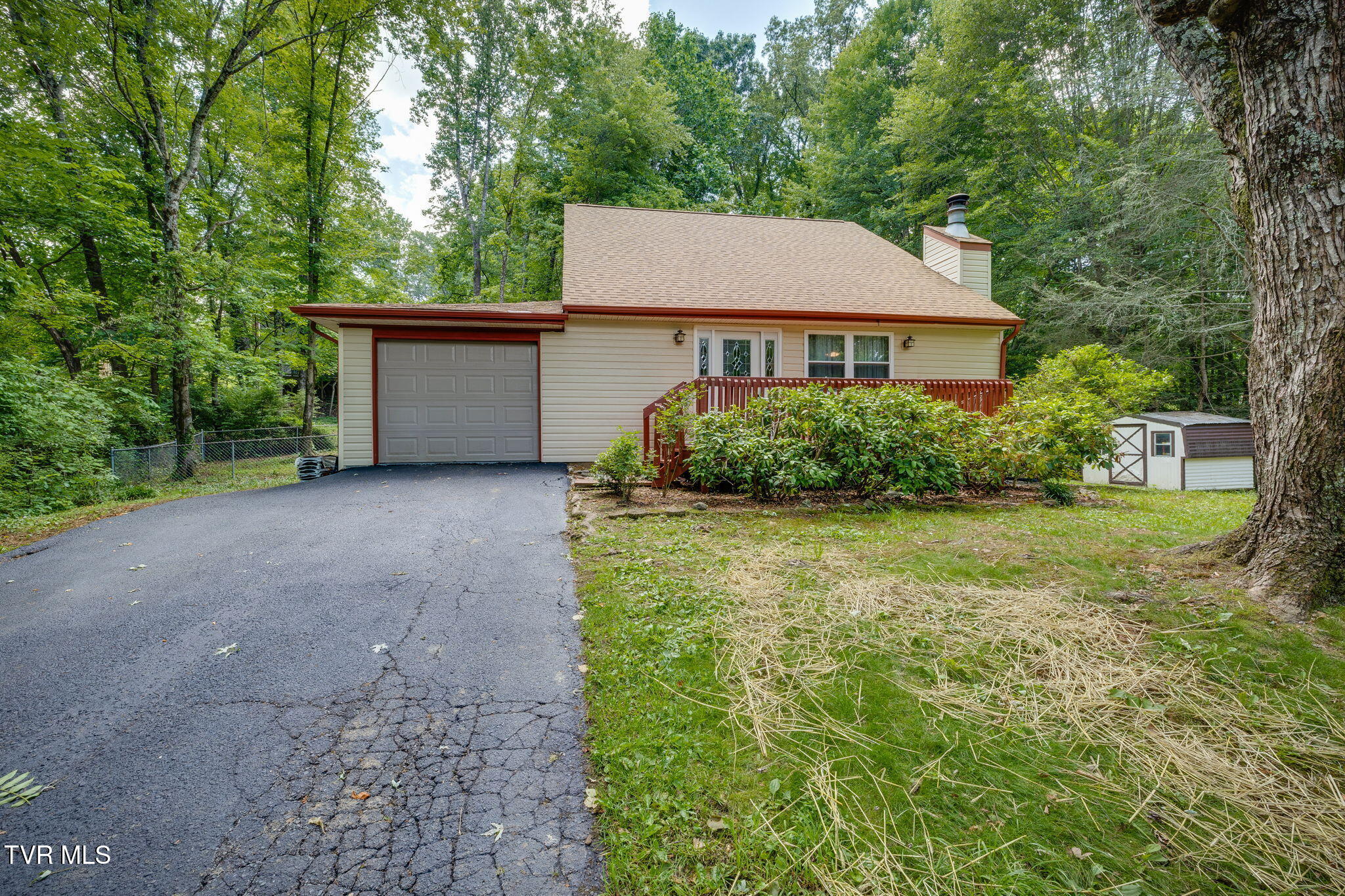 3 Monteray Court, Johnson City, Tennessee image 1