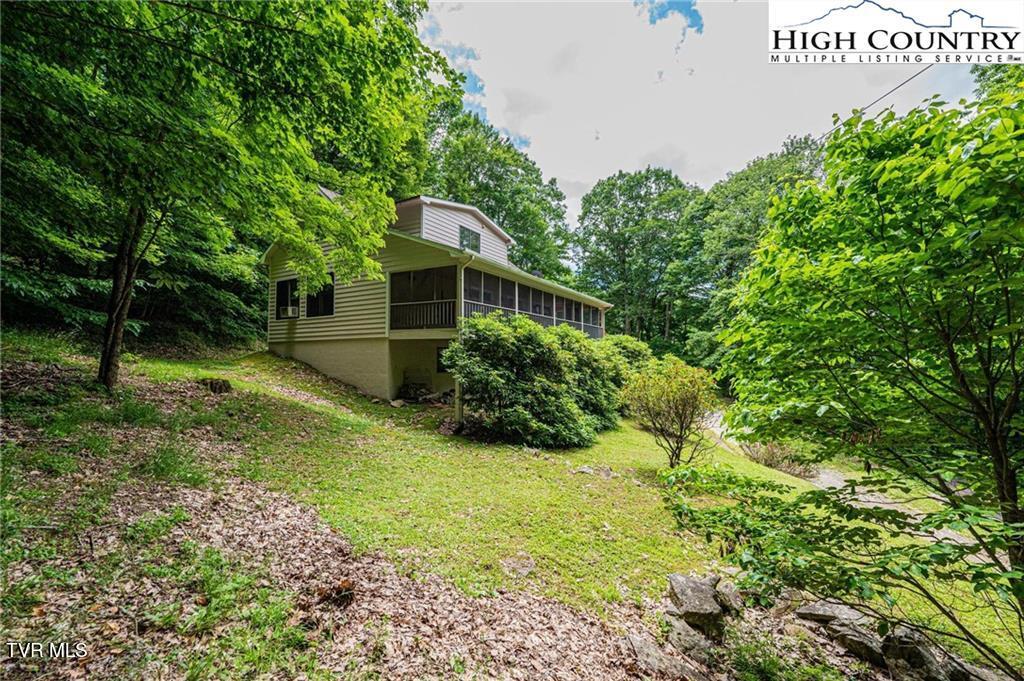 3974 Beech Mountain Road, Elk Park, North Carolina image 5