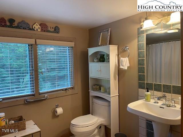 3974 Beech Mountain Road, Elk Park, North Carolina image 23