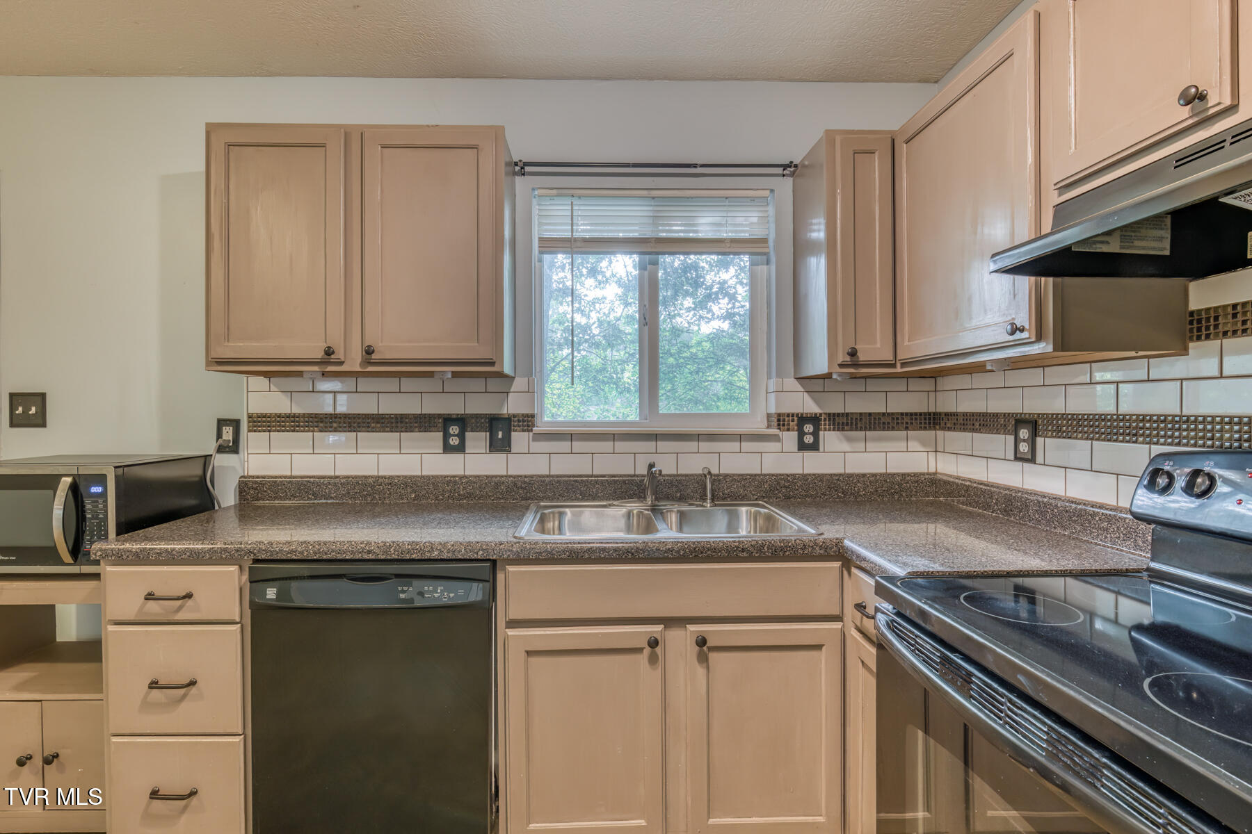 4320 Comet Lane, Knoxville, Tennessee image 11