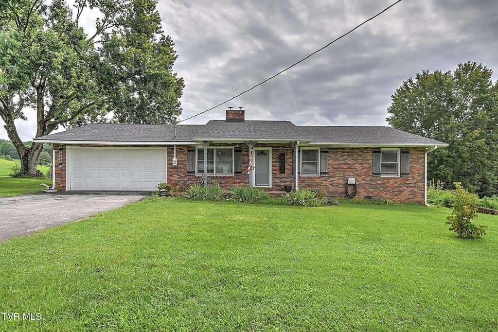 Photo of 244 Sunrise Drive, Elizabethton, TN 37643 (MLS # 9998752)