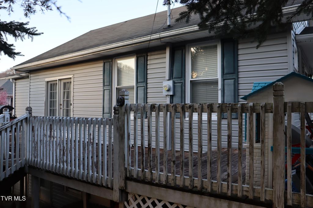 Photo of 127 Brown Street, Appalachia, VA 24216 (MLS # 9992052)