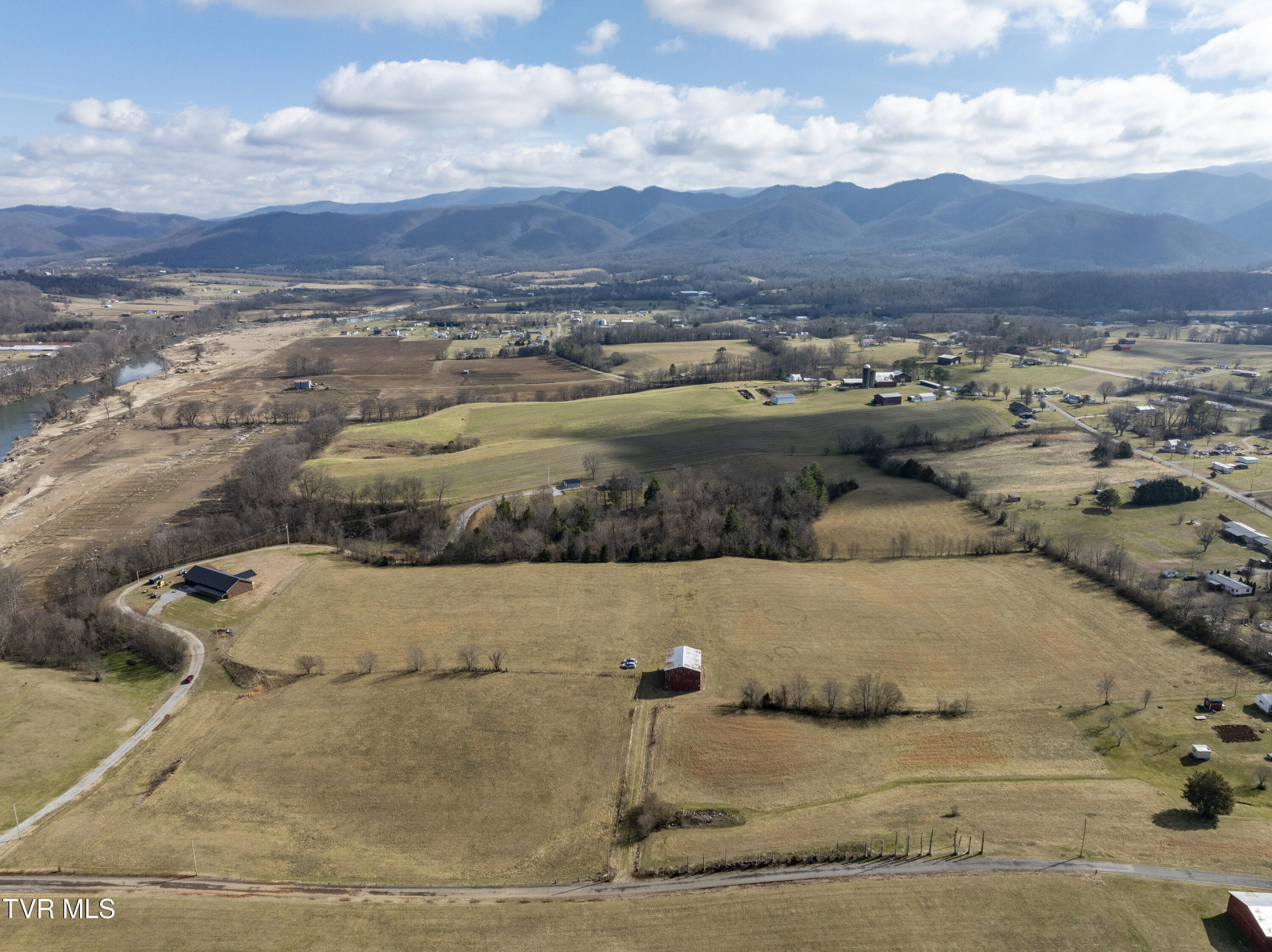 1540 Corby Bridge Road, Chuckey, Tennessee image 21