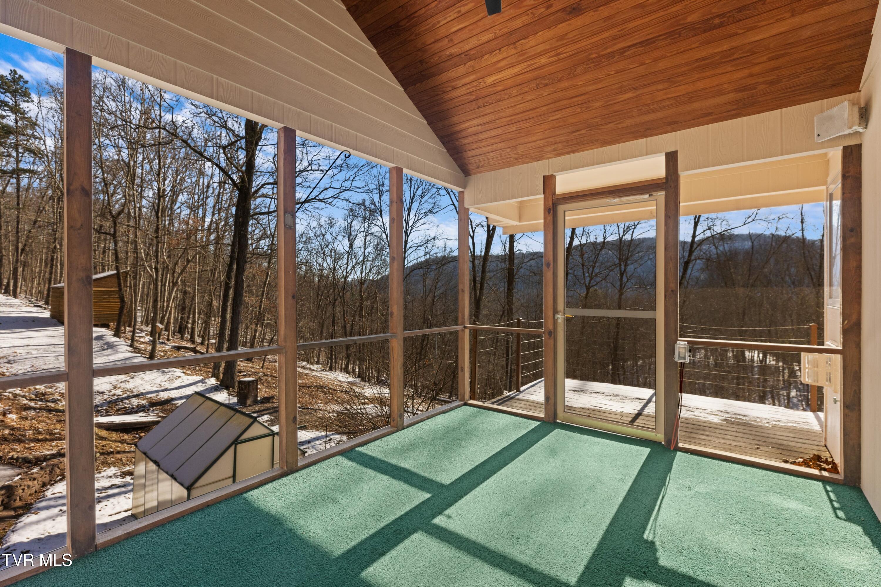 1231 Vardy Blackwater Rd, Sneedville, Tennessee image 16