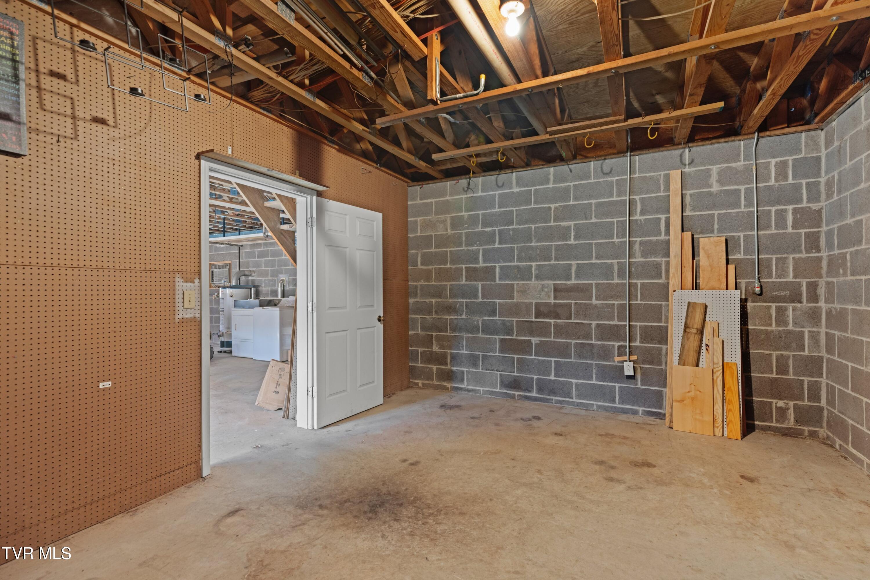 1231 Vardy Blackwater Rd, Sneedville, Tennessee image 32