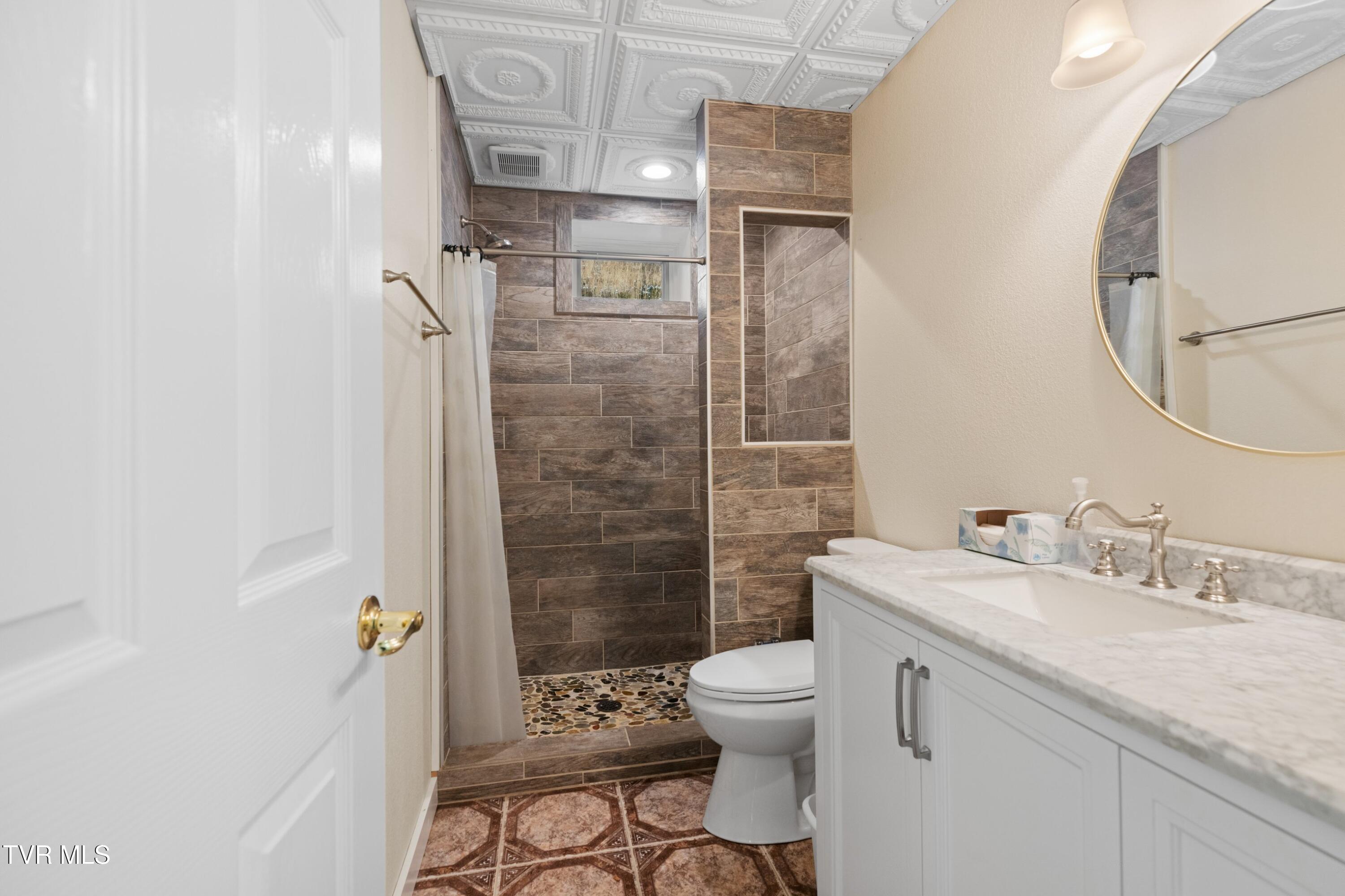 1231 Vardy Blackwater Rd, Sneedville, Tennessee image 29