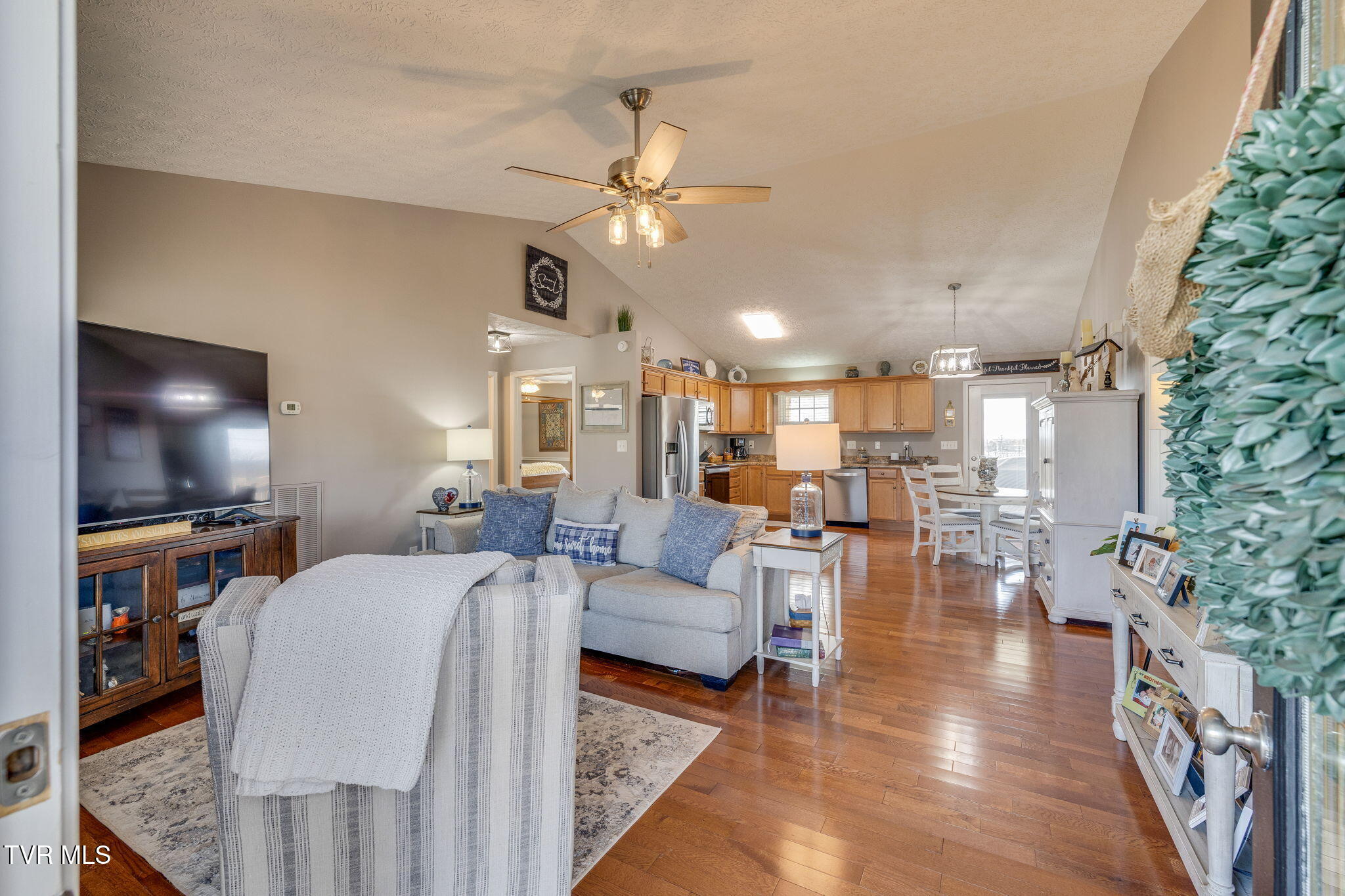 209 Navajo Trail, Church Hill, Tennessee image 8