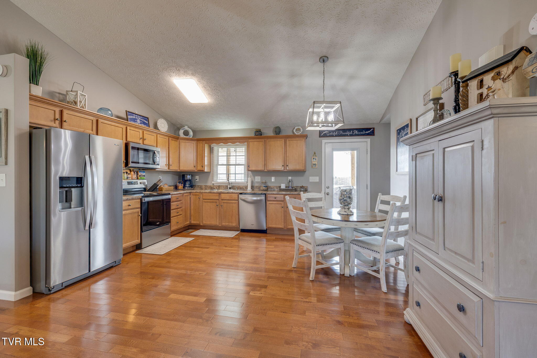 209 Navajo Trail, Church Hill, Tennessee image 11