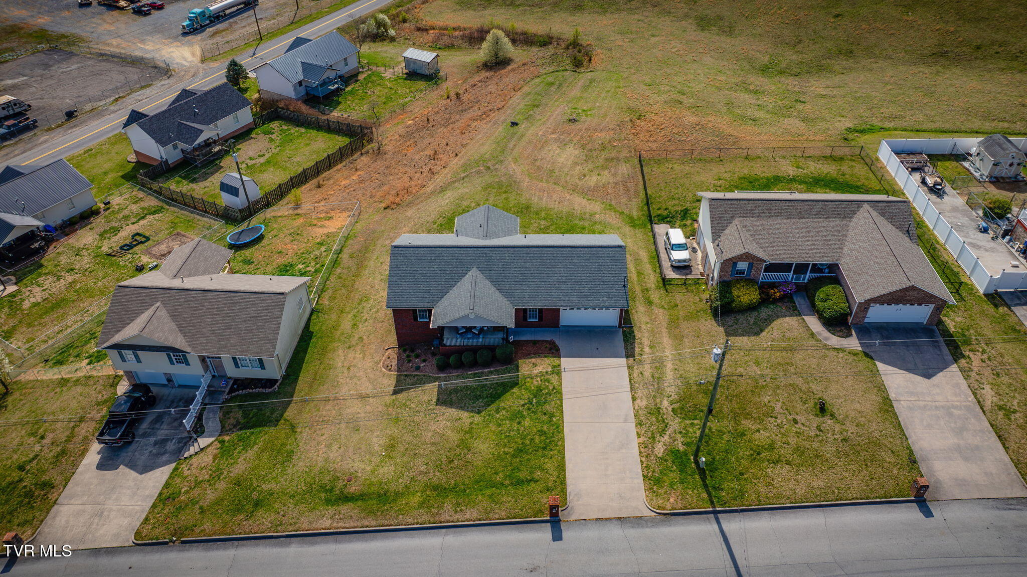 209 Navajo Trail, Church Hill, Tennessee image 34