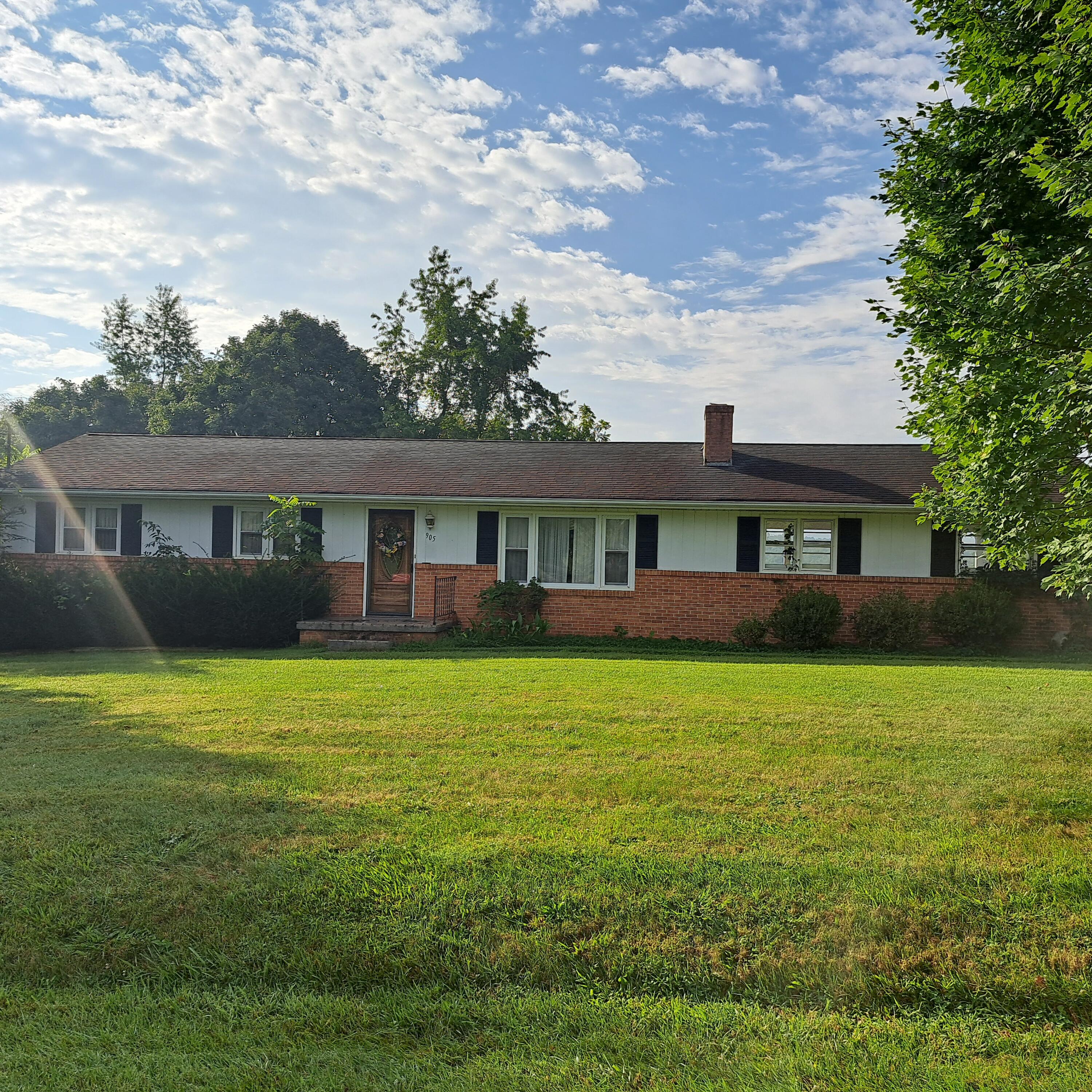 260 Chester Hill Rd, Bristol, Virginia image 1