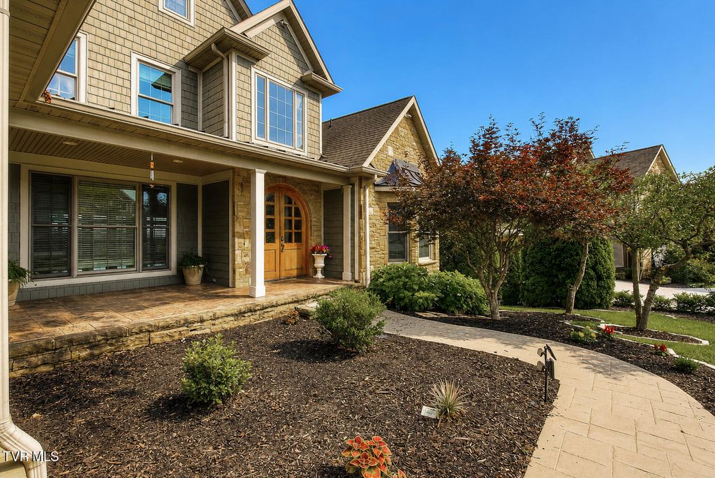 Photo of 130 Sun Chase Court, Johnson City, TN 37615 (MLS # 9997747)