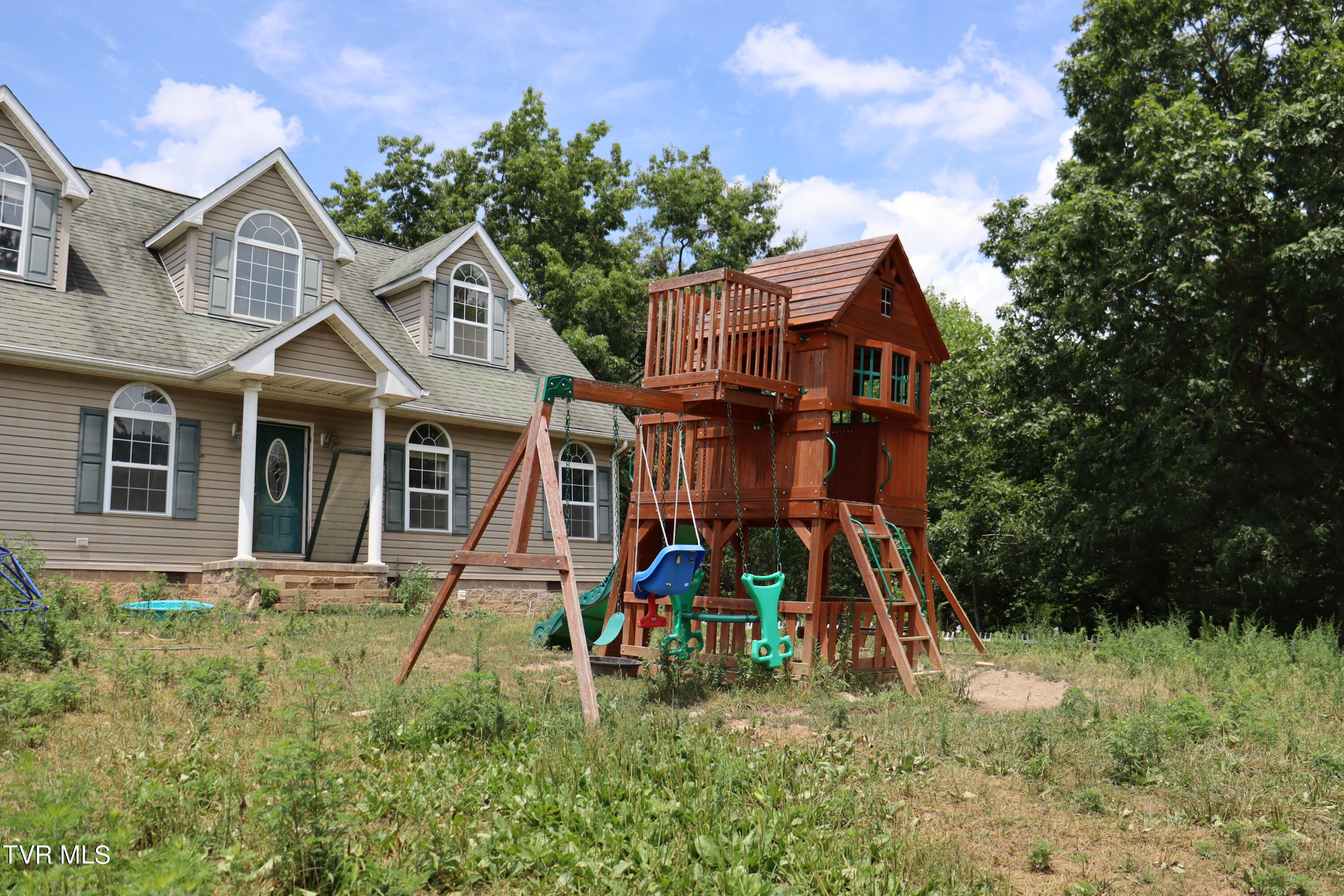 2497 Upper Copper Creek Road, Castlewood, Virginia image 17