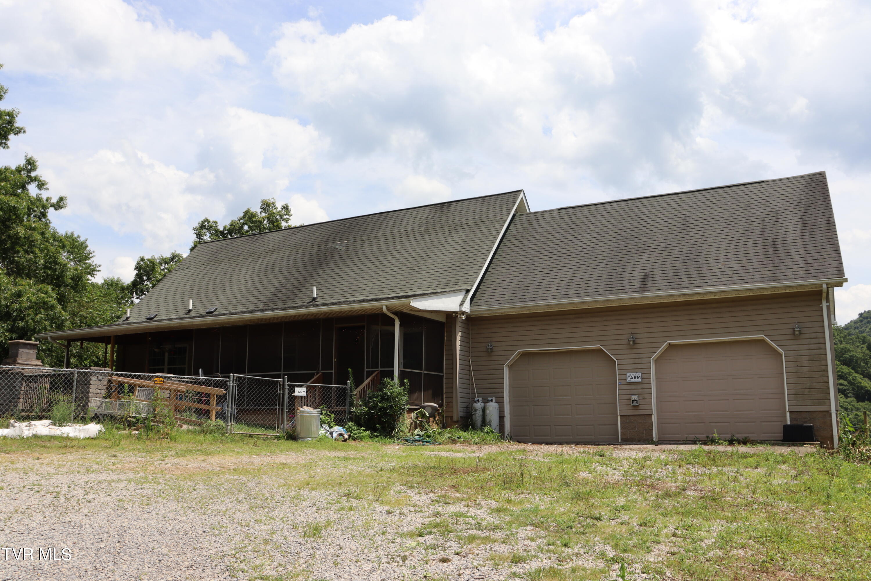 2497 Upper Copper Creek Road, Castlewood, Virginia image 19