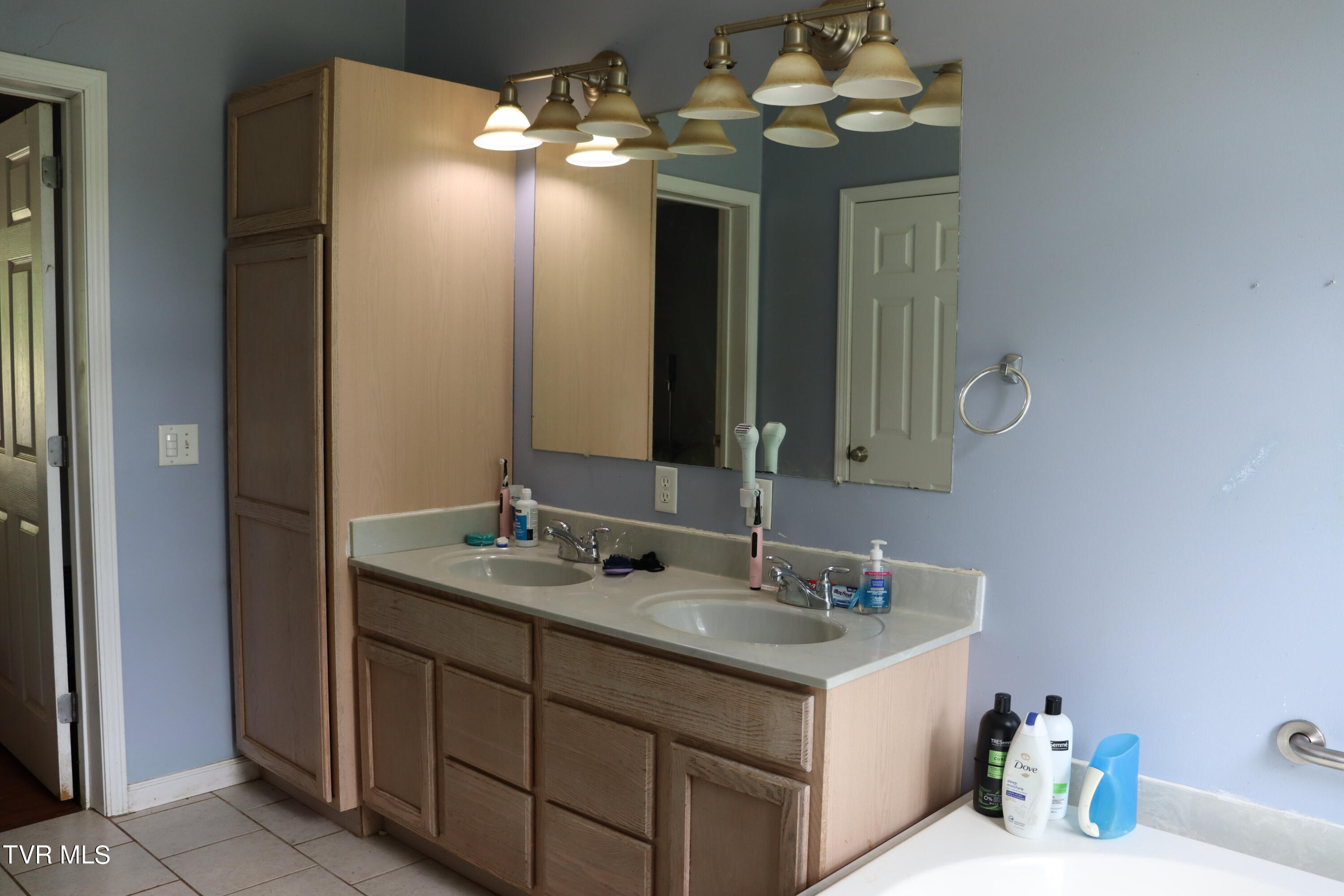 2497 Upper Copper Creek Road, Castlewood, Virginia image 39